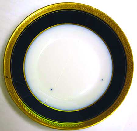 LIM272 by Limoges-French