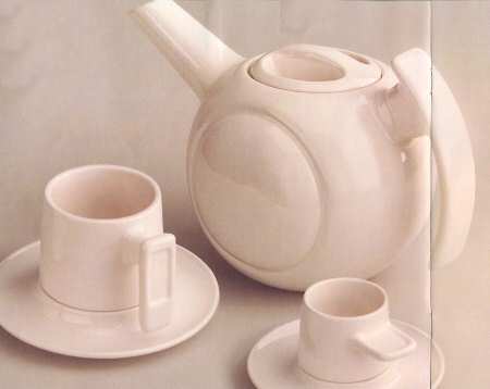 Submarine by Lynn's China