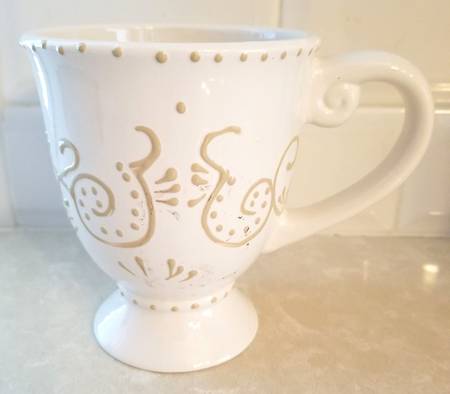 J'Adore Pearl White by Laurie Gates