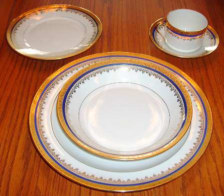 LIM498 by Limoges-French