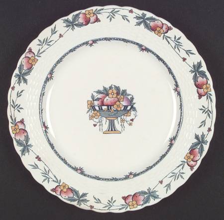 Stanhope (Scalloped) by Minton