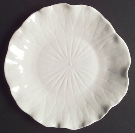 Lotus White by Metlox - Poppytrail - Vernon