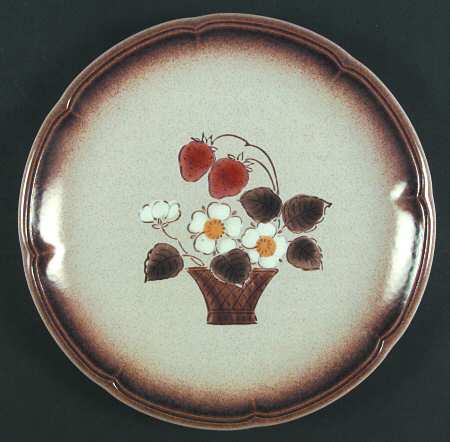 Berry Basket by Mikasa