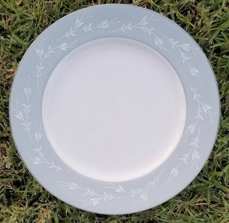 Mikasa Princess Dinner Plate