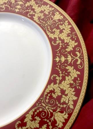 Hampton Court Palace Collection by Maxwell & Williams