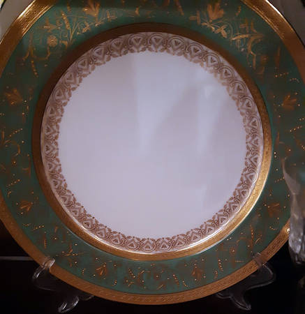 H261 Green by Minton