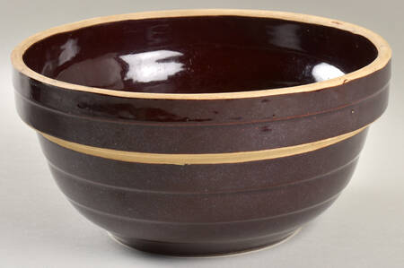 Beehive Mixing Bowls by Monmouth