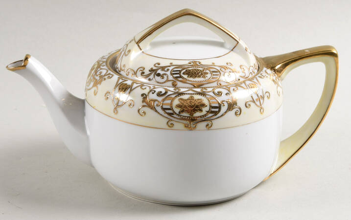 Noritake 175 Teapot & Lid
