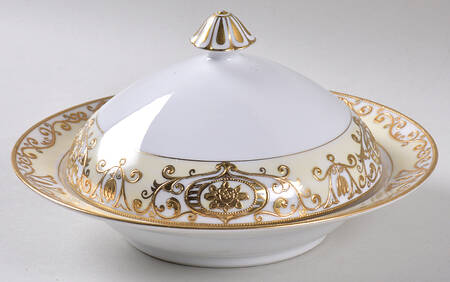 Noritake 175 Round Covered Butter