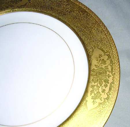 Goldream by Noritake
