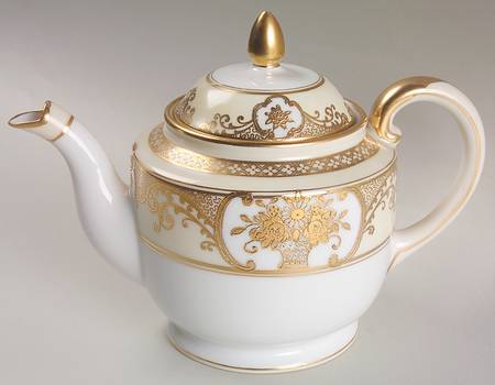 Noritake 5567 Teapot & Lid