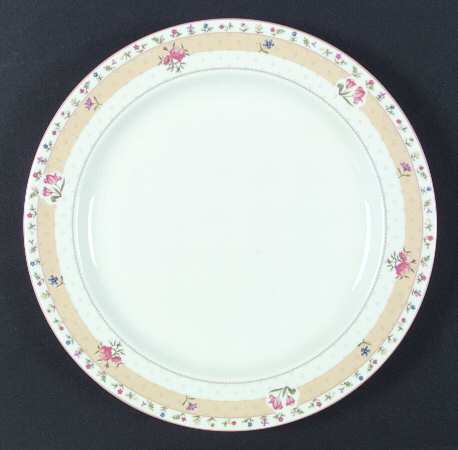 Aspen Flowers by Noritake