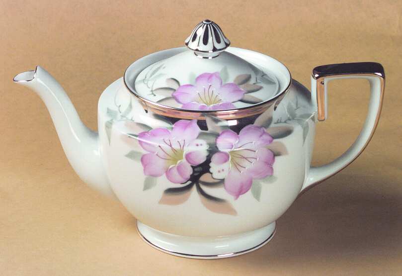 Noritake Azalea Gold Finial Tea Pot