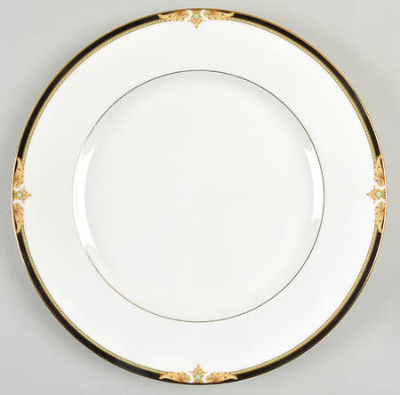 Crownpointe by Noritake