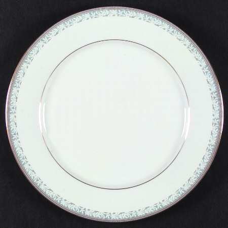 Lace Horizon by Noritake