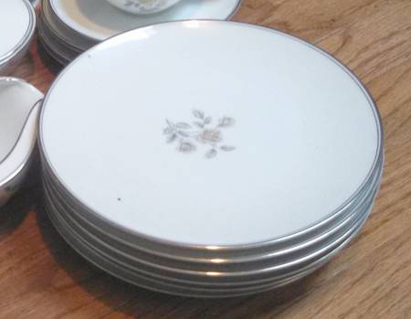 Lamonia by Noritake