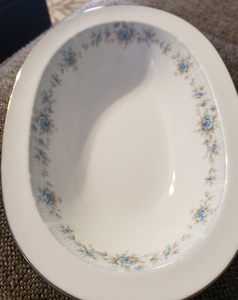 Lotis by Noritake