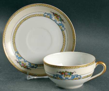 Noritake Malvern Flat Cup & Saucer Set