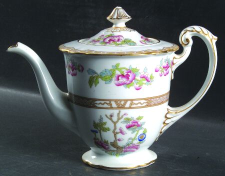 Noritake Parnell Teapot & Lid