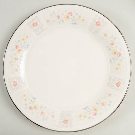 Tracery by Noritake