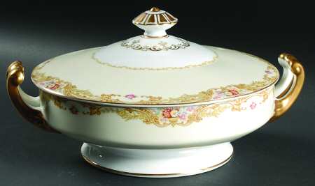 Noritake Trojan Round Covered Vegetable