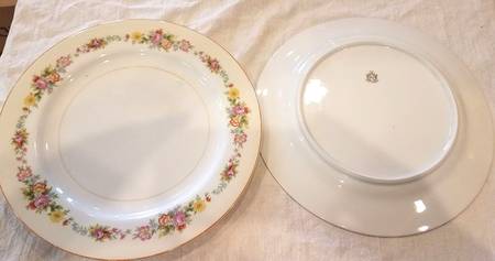 Noritake N1719 Dinner Plate