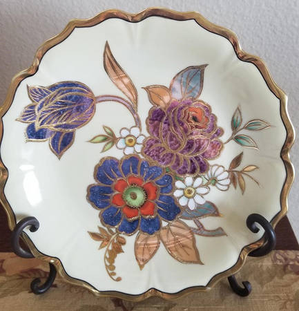 N2284 by Noritake