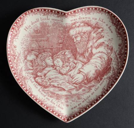 Noble Excellence Twas the Night Before Christmas Heart Shaped Dish