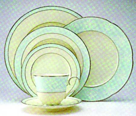 Rondura Platinum by Noritake