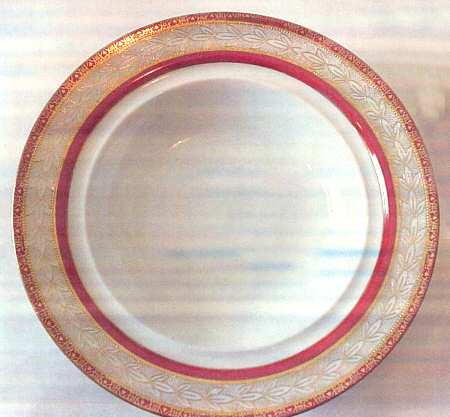 33900 Red by Noritake