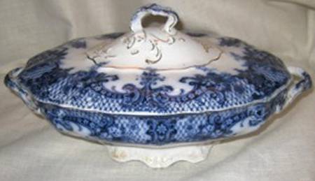 Royal (Flow Blue) by New Wharf