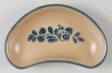 Pfaltzgraff Folk Art Crescent Salad Plate