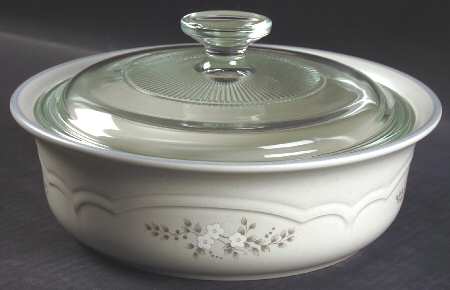 Pfaltzgraff Heirloom 1 Qt Round Covered Casserole