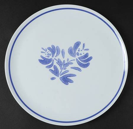 Pfaltzgraff Yorktowne Melamine Dinner Plate