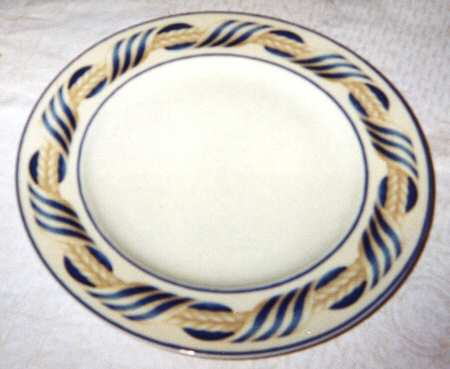 Chauvgny by Porcelaine de Limoges