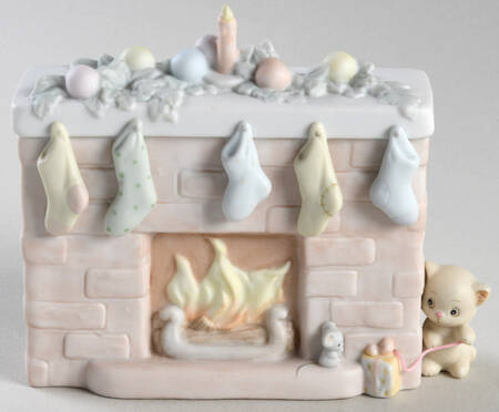 Christmas Fireplace-Family Christmas #7 by Precious Moments