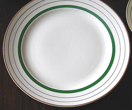 POP226 Green by Pope Gosser