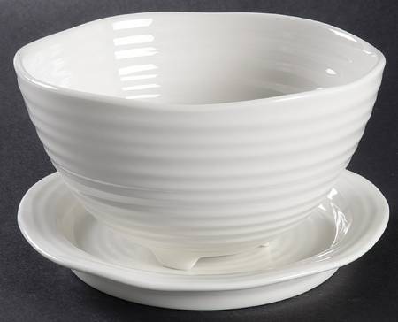Portmeirion Sophie Conran White Pierced Berry Bowl and Underplate