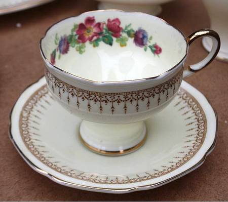 Athene Floral by Paragon