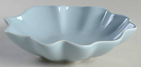 Portmeirion Floret Robin's Egg 9" Individual Pasta Bowl