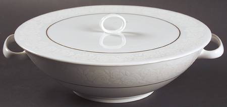 Rosenthal - Continental Alencon Round Covered Vegetable-Uses RV9 as Base+CVLRV9