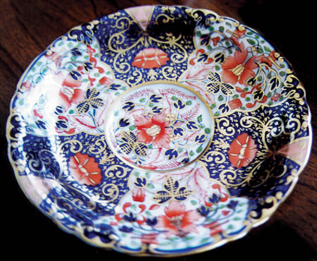 9352 by Royal Crown Derby
