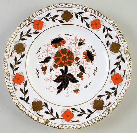 Gadroon Rose by Royal Crown Derby