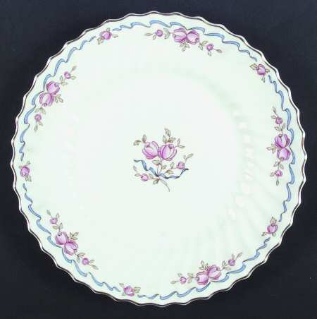 The Beverley by Royal Doulton
