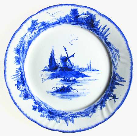 Norfolk Blue (D4209. Scalloped) by Royal Doulton