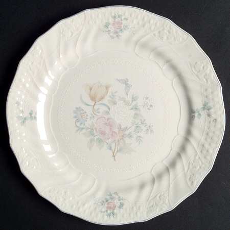 Valencia by Royal Doulton