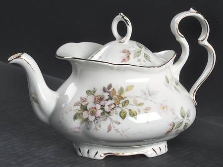 Royal Albert Haworth Mini Teapot & Lid