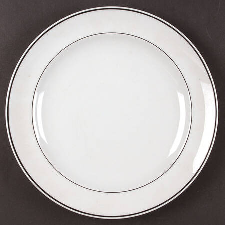 R6L1 Black by Royal Limoges