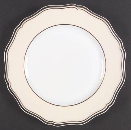 Polka Ivory by Raynaud