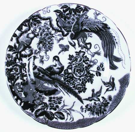 Black Aves (Platinum Trim) by Royal Crown Derby